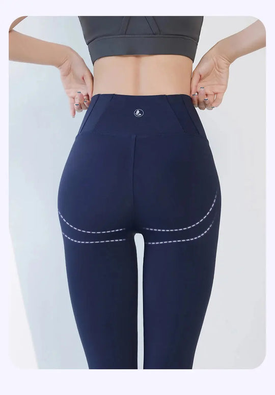 BIVIGAOS 2025 Primavera Verano nueva ciruela roja 3D sensación desnuda Leggings de piel de tiburón mujeres delgadas Sexy deporte Yoga Push Up Fitness Leggings MedSurgery Store For Digital Health