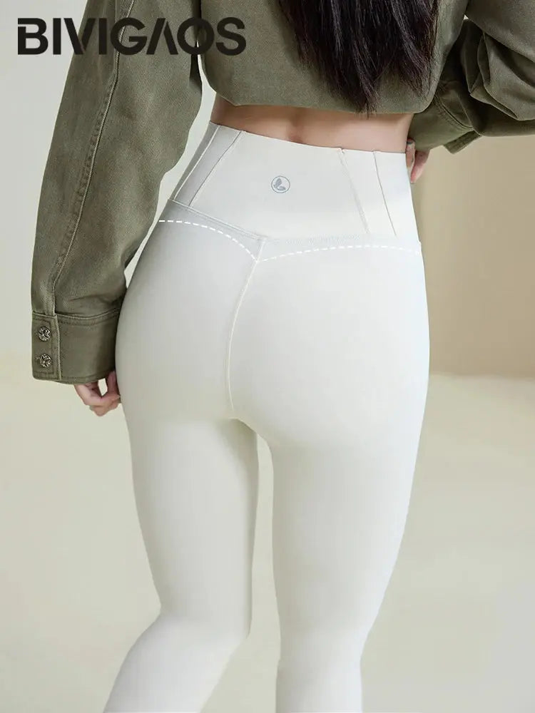BIVIGAOS 2025 Primavera Verano nueva ciruela roja 3D sensación desnuda Leggings de piel de tiburón mujeres delgadas Sexy deporte Yoga Push Up Fitness Leggings MedSurgery Store For Digital Health