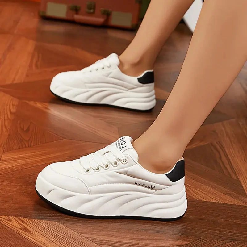 Zapatos blancos para mujer 2025, nuevas zapatillas planas, estilo coreano, deportes informales, zapatos de pan versátiles MedSurgery Store For Digital Health